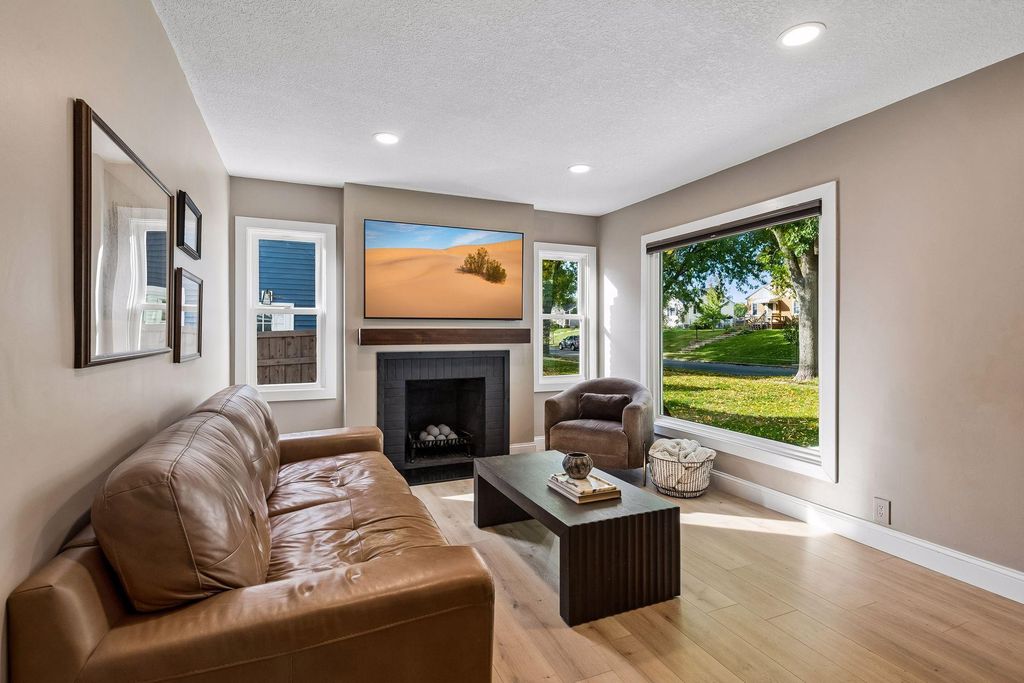 3233 Edgewood Avenue S, Saint Louis Park, MN 55426 — photo 4