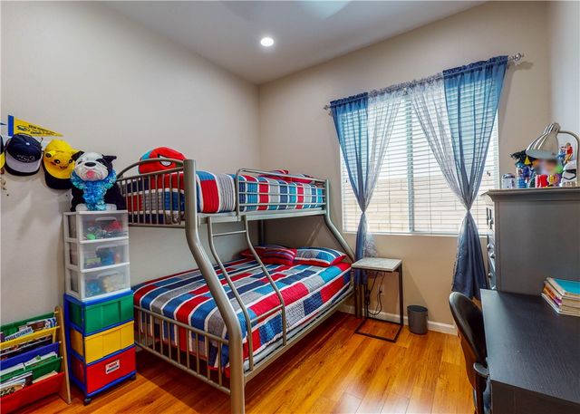 7239 Plumrose Street, Fontana, CA 92336