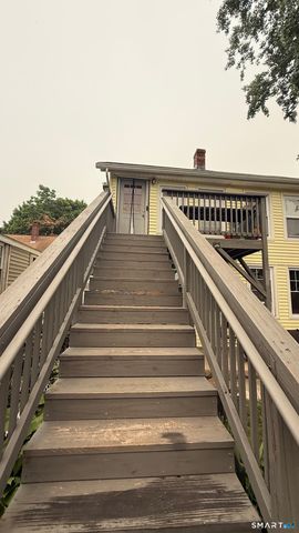 49 Chappell Street, New London, CT 06320