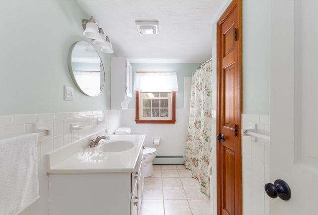 56 Fisher Street, Medway, MA 02053