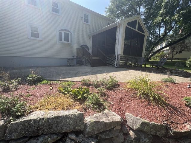 56 Fisher Street, Medway, MA 02053