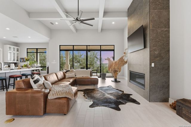 189 Eagle Crest, Spring Branch, TX 78070