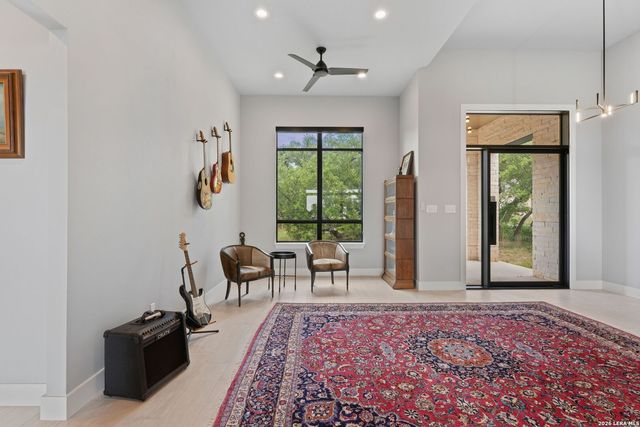 189 Eagle Crest, Spring Branch, TX 78070