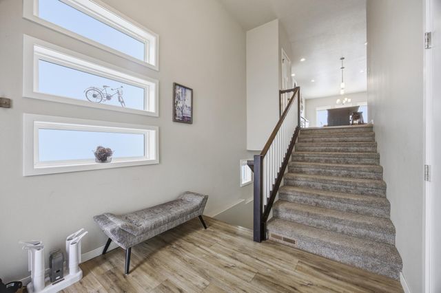 2551 72nd Avenue S, Fargo, ND 58104