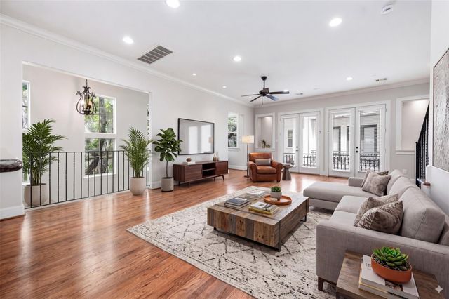 1112 Peveto Street C, Houston, TX 77019