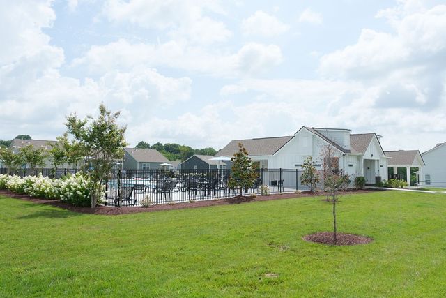2521 Drumwright Way, Columbia, TN 38401