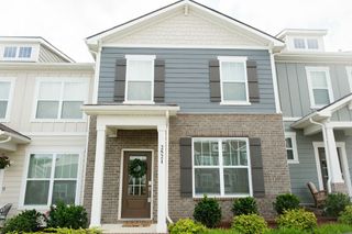 2521 Drumwright Way, Columbia, TN 38401