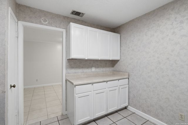 2255 THOUSAND OAKS DR, San Antonio, TX 78232