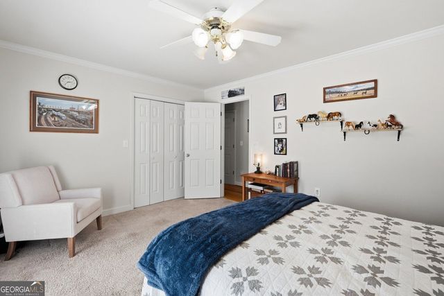 805 Ivy Ridge Drive, Loganville, GA 30052