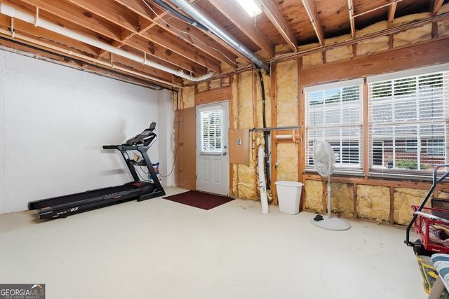 805 Ivy Ridge Drive, Loganville, GA 30052