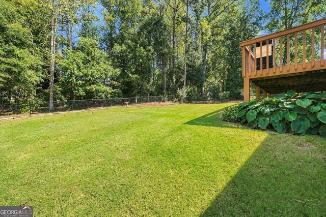 805 Ivy Ridge Drive, Loganville, GA 30052