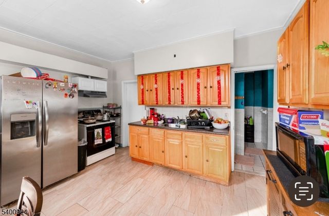 509 Marshall St 2, Elizabeth City, NJ 07206