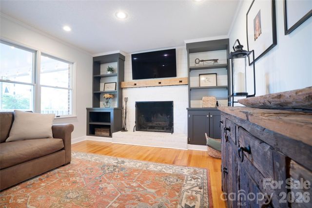 372 Baymount Drive, Statesville, NC 28625