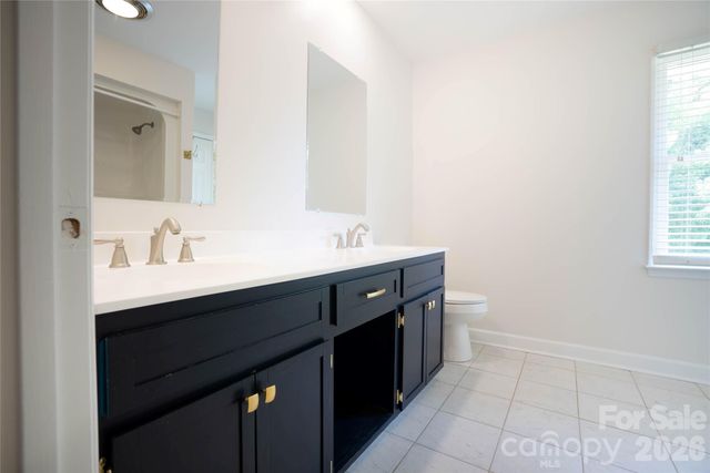 372 Baymount Drive, Statesville, NC 28625