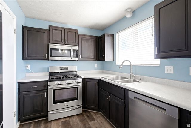 649 N 1360 W, Clinton, UT 84015