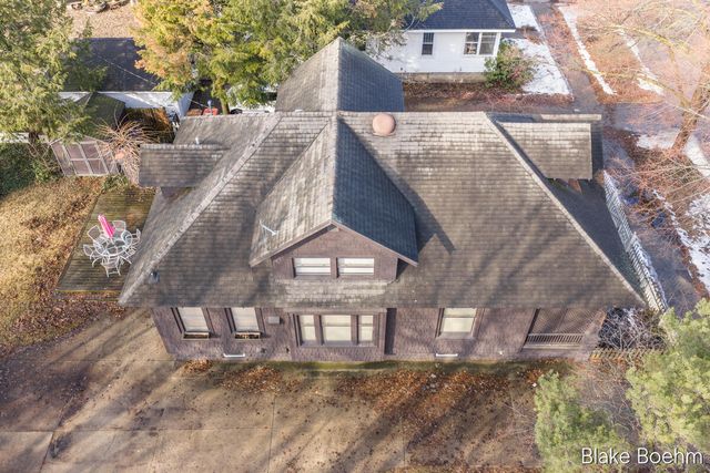 202 E 26th Street, Holland City, MI 49423