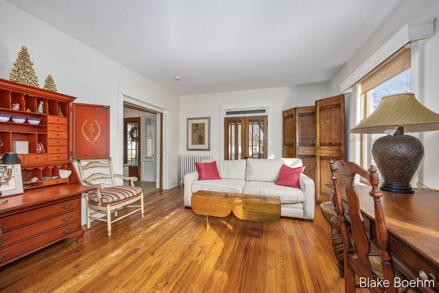 202 E 26th Street, Holland City, MI 49423