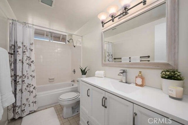 239 Via Socorro, San Clemente, CA 92672