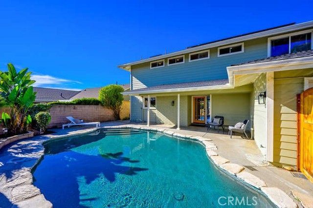 239 Via Socorro, San Clemente, CA 92672