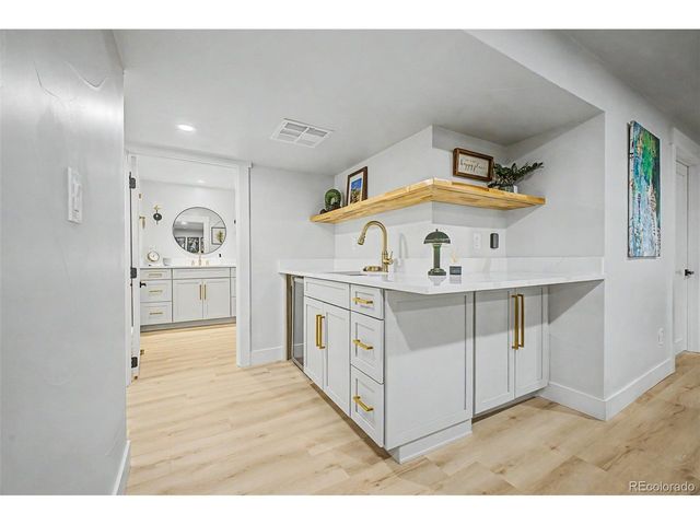 3469 E Easter Pl, Centennial, CO 80122