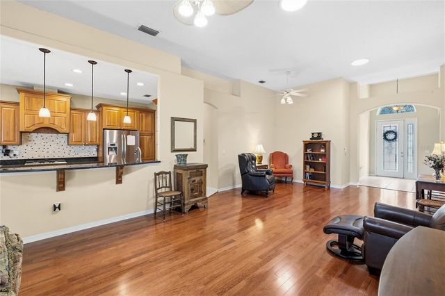 18955 MAISONS DRIVE, Lutz, FL 33558