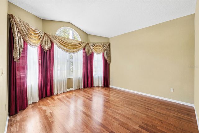 18955 MAISONS DRIVE, Lutz, FL 33558