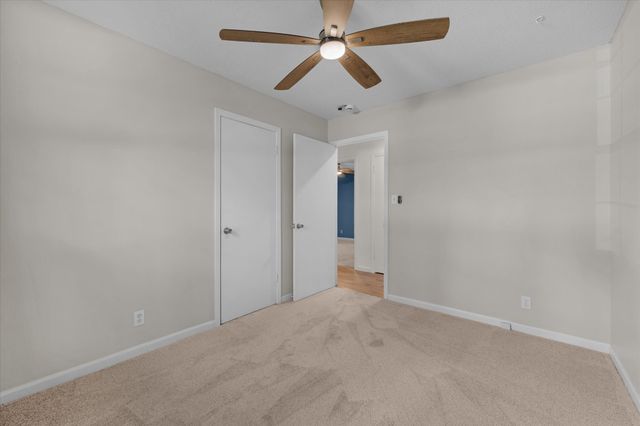 385 Nathaniel Ct, Clarksville, TN 37042