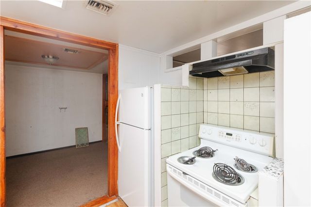 3430 W Chea Drive, Golden Valley, AZ 86413