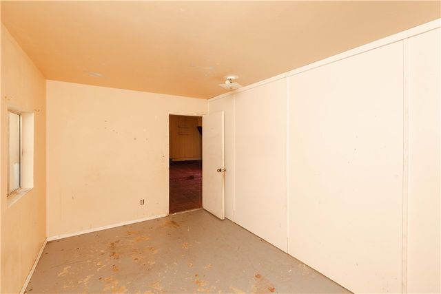 3430 W Chea Drive, Golden Valley, AZ 86413