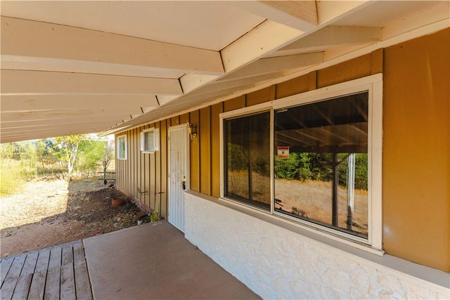 3430 W Chea Drive, Golden Valley, AZ 86413