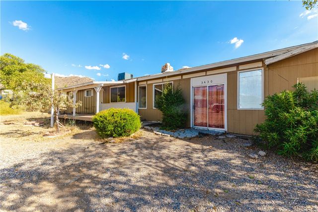 3430 W Chea Drive, Golden Valley, AZ 86413