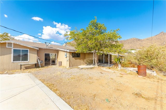 3430 W Chea Drive, Golden Valley, AZ 86413