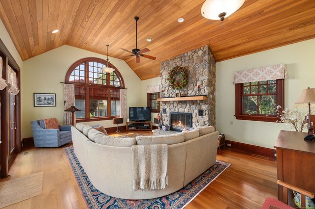 61 High Ridge Avenue, Ridgefield, CT 06877