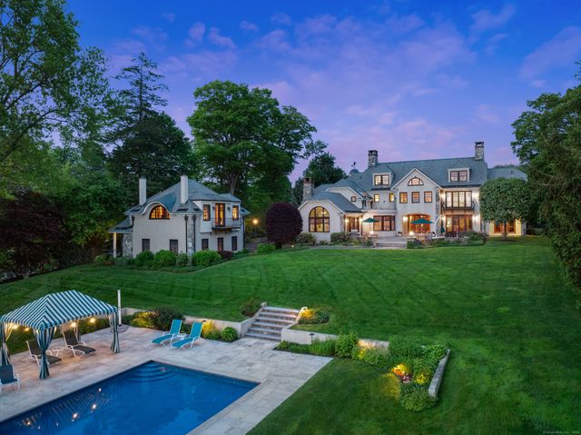 61 High Ridge Avenue, Ridgefield, CT 06877