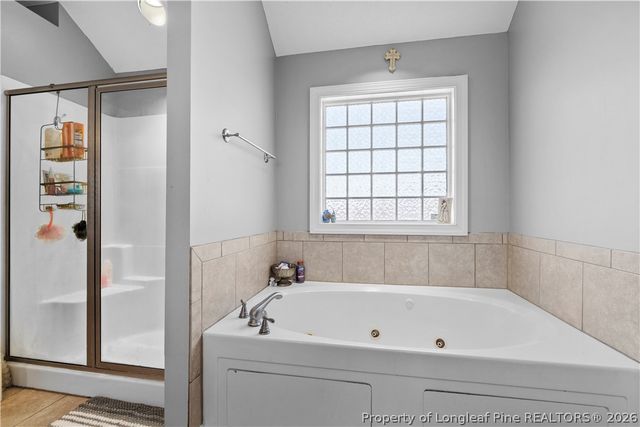 3932 Hunting Path Drive, Hope Mills, NC 28348