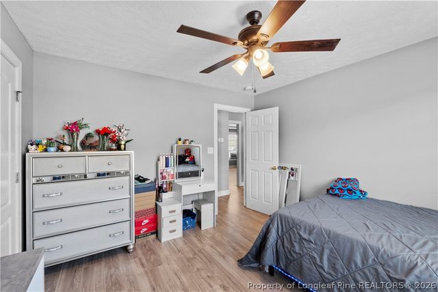 3932 Hunting Path Drive, Hope Mills, NC 28348