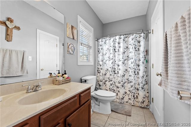 3932 Hunting Path Drive, Hope Mills, NC 28348