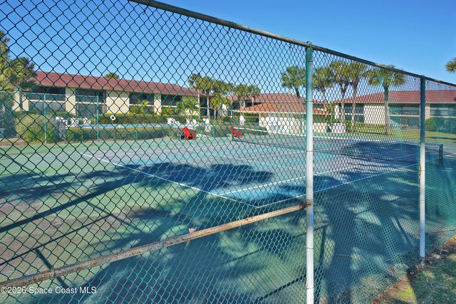 220 S 5th Street 205, Cocoa Beach, FL 32931