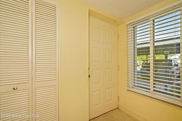 220 S 5th Street 205, Cocoa Beach, FL 32931