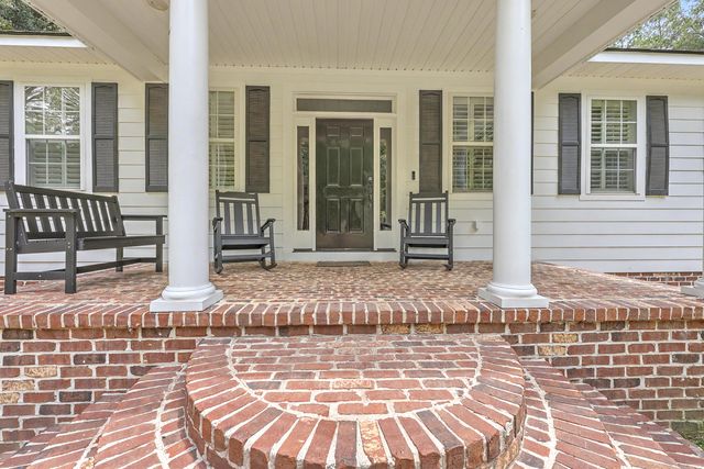 140 Old Plantation Lane, Moncks Corner, SC 29461