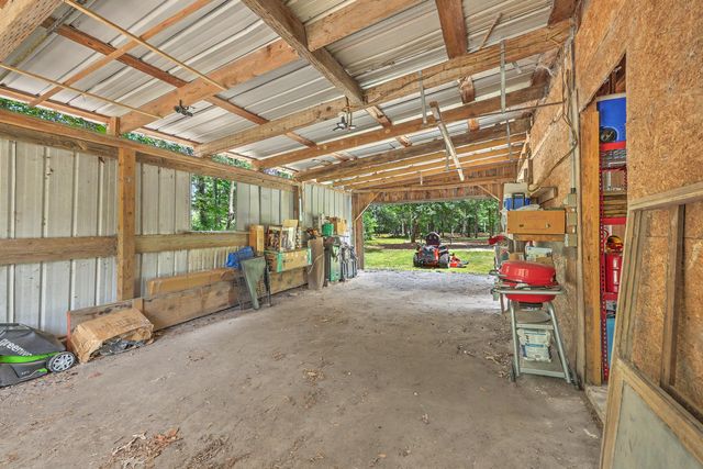 140 Old Plantation Lane, Moncks Corner, SC 29461