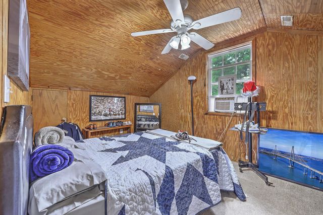 140 Old Plantation Lane, Moncks Corner, SC 29461