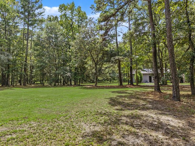 140 Old Plantation Lane, Moncks Corner, SC 29461