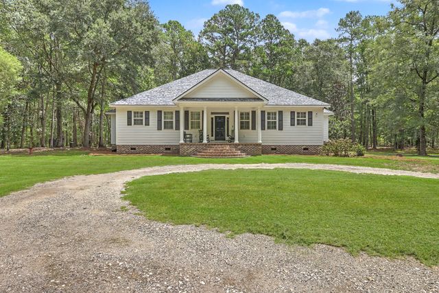 140 Old Plantation Lane, Moncks Corner, SC 29461