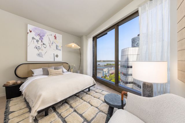 500 W 18TH Street WEST_21C, New York City, NY 10011