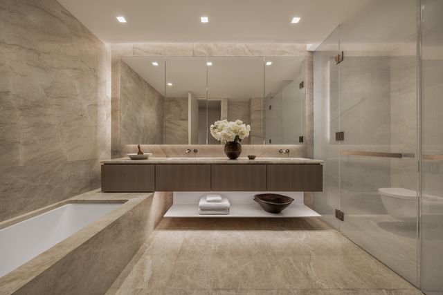 500 W 18TH Street WEST_21C, New York City, NY 10011