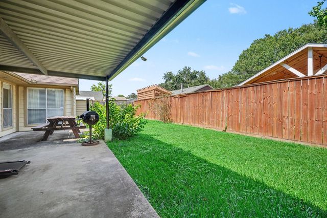 4611 Nations Drive, Pasadena, TX 77505