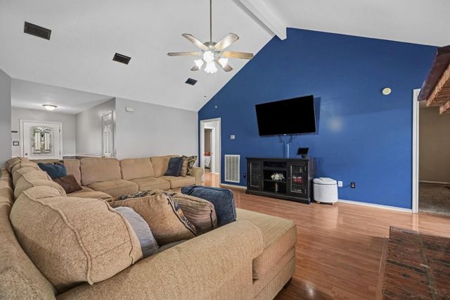 4611 Nations Drive, Pasadena, TX 77505