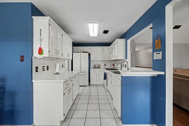 4611 Nations Drive, Pasadena, TX 77505