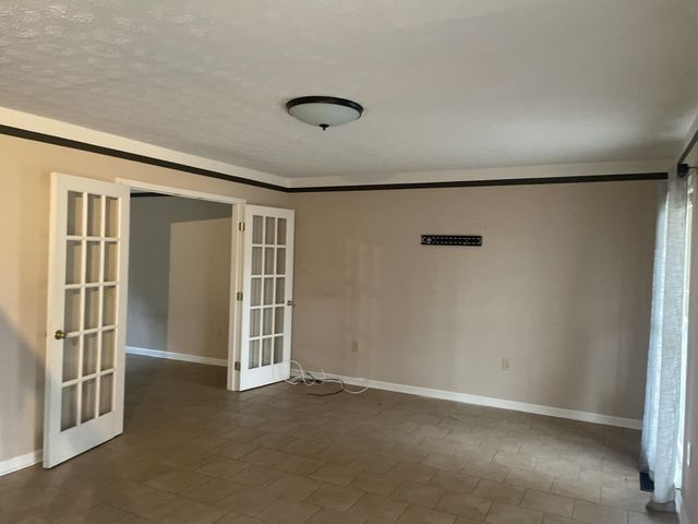 112 ARROWHEAD LN, Stuarts Draft, VA 24477